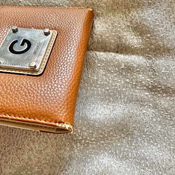 G by Guess Wallet - Picture 7 of 8